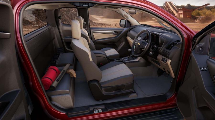  Chevrolet Colorado LTZ 2012 года  (фото 14 из 17)